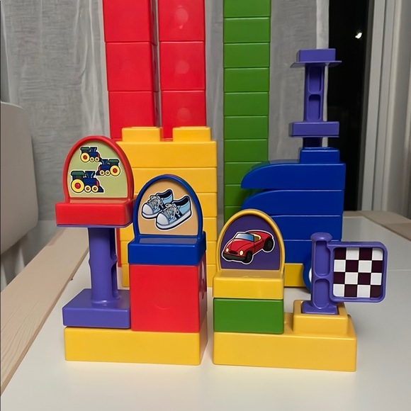 Mattel Fisher Price Trio Junior Primary Colors My 1st First Building Blocks Set - Picture 3 of 7